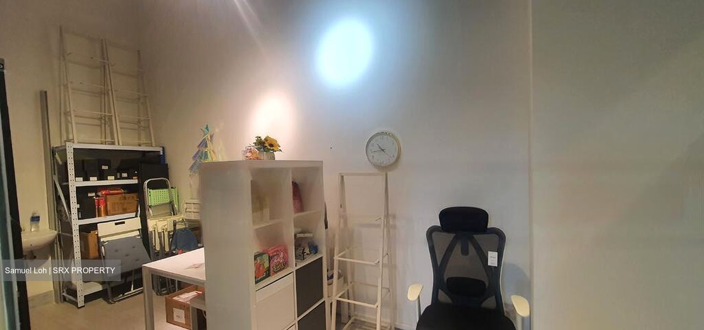Centropod @ Changi (D14), Shop House #455535481